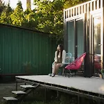 Container * Decin